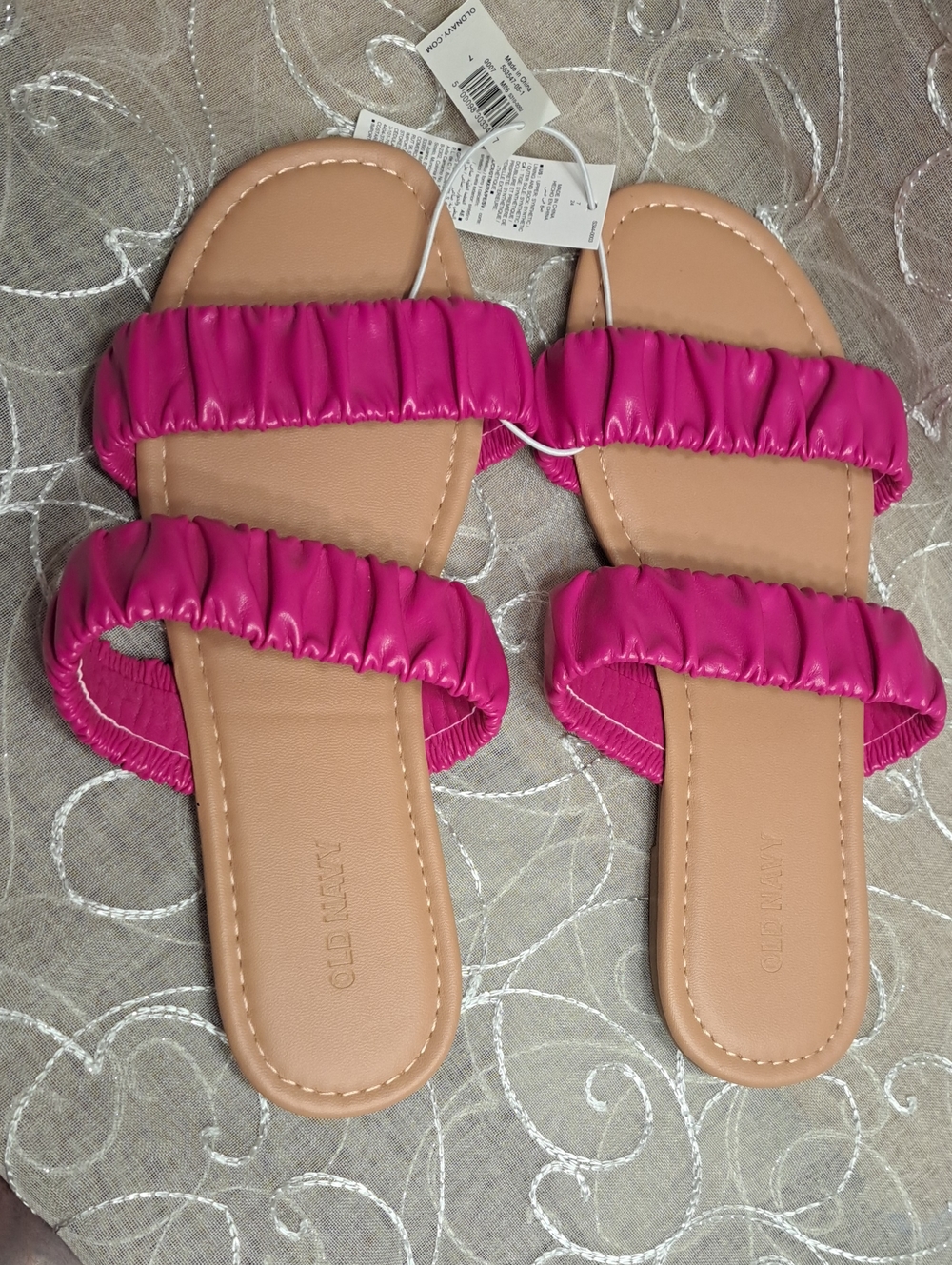 Old Navy 2 Strap Ruched Sandals - Dragonfruit Pink